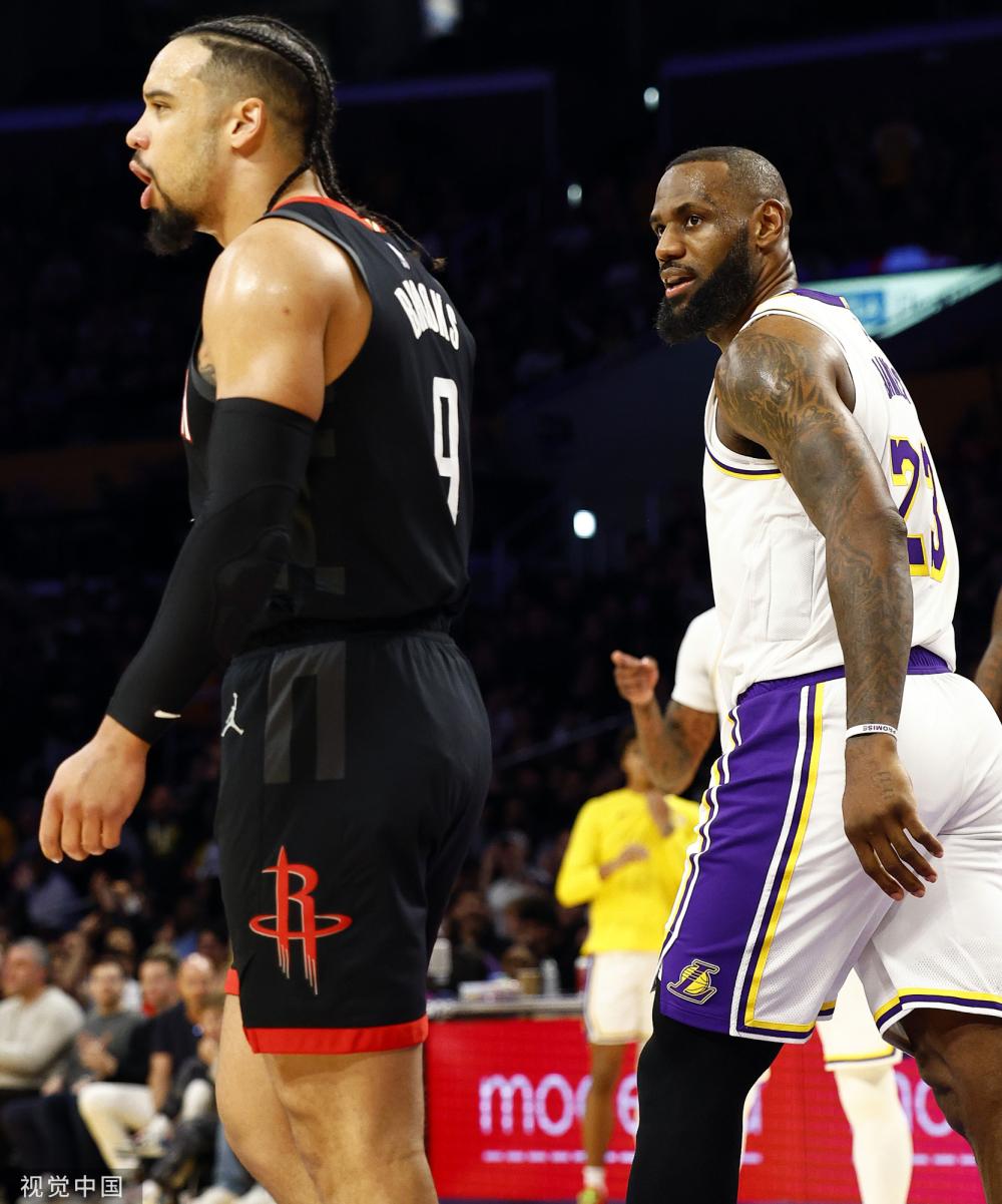 中场和后卫 中场和后卫